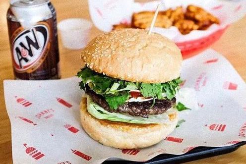 澳餐廳賣“中國佬漢堡” 網民聯署投訴種族歧視