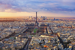 中國遊客巴黎被搶 損失4萬歐元