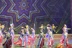 亞洲文明對話大會｜70塔藝術家獻藝「塔吉克斯坦」文化日