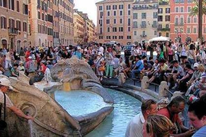 羅馬通過新法律 打擊不文明遊客
