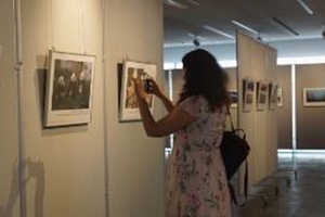 “天地與人，諧然共生——美麗中國圖片展”德國柏林開幕