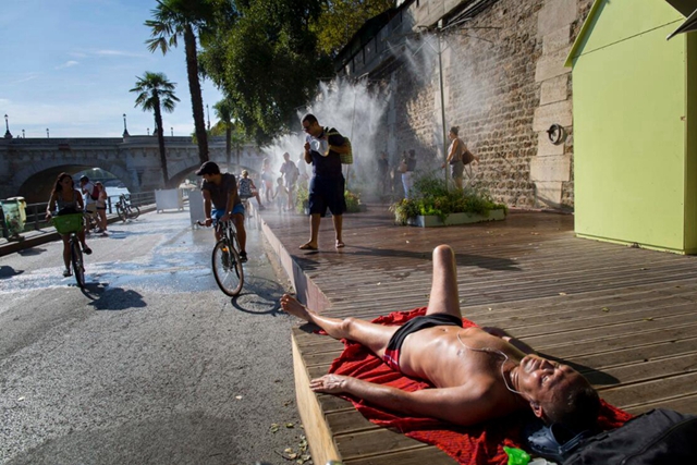 圖集丨歐洲遭遇高溫“煉獄”！看歐洲人如何避暑