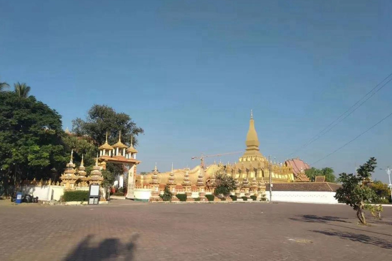 老挝萬象寺廟的光陰故事