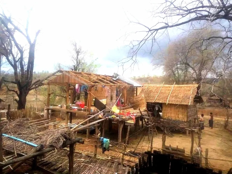 疫情未過 天災又至 風暴閃電致4人死亡 緬甸全國2000多房屋受損