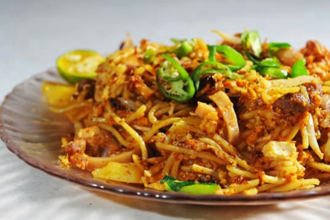 馬來西亞街頭最常見的10道“硬菜”，東南亞味十足，當地人很愛吃