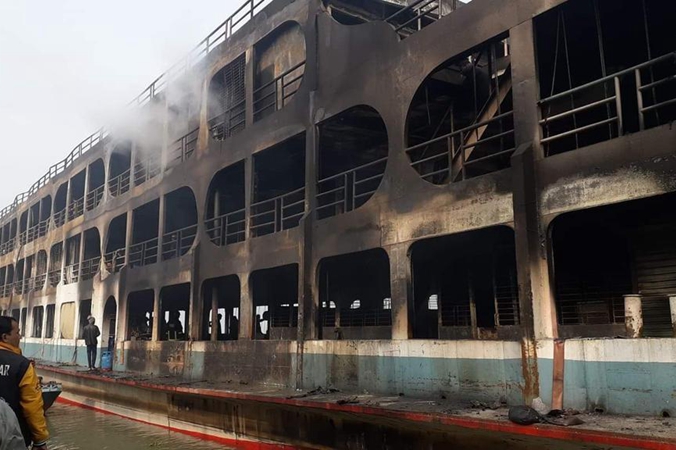孟加拉客輪火災已致43人死亡 初步調查發現多起違規行為
