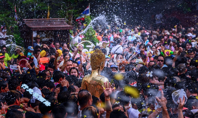 泰國潑水節活動暫停兩年後將重啟 政府籲做好防護