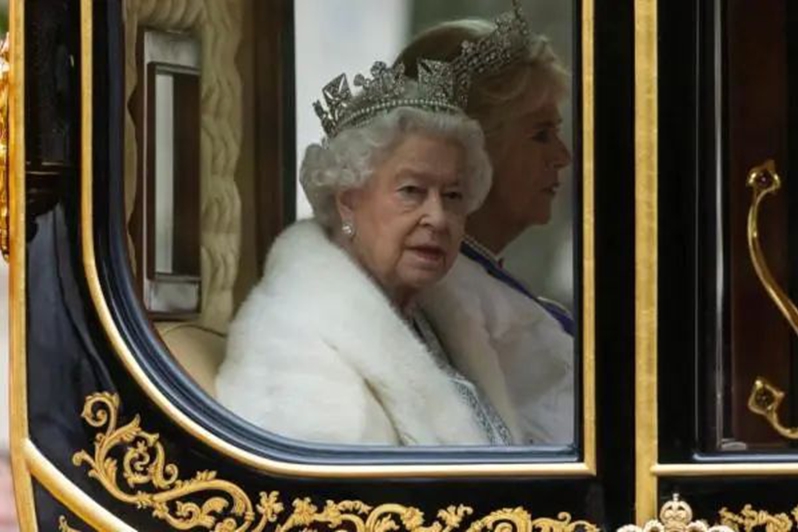 59年來英女王首次缺席