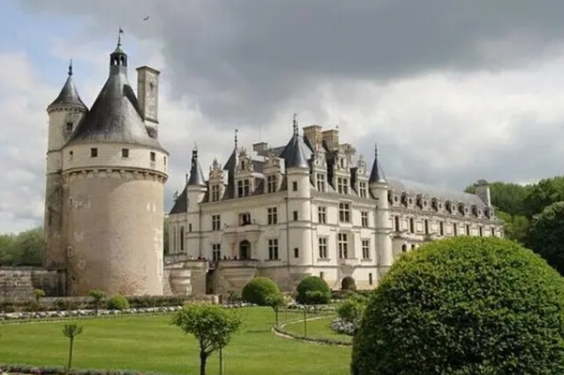 法媒：法国一座古堡在全球有2.5万个主人法媒：法國一座古堡在全球有2.5萬個主人