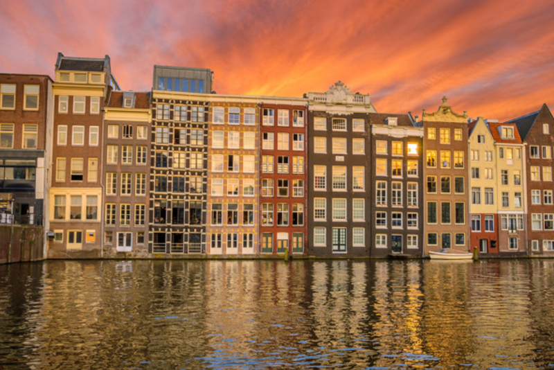 “熄滅”城中紅燈區，阿姆斯特丹想甩掉“罪惡之城”形象