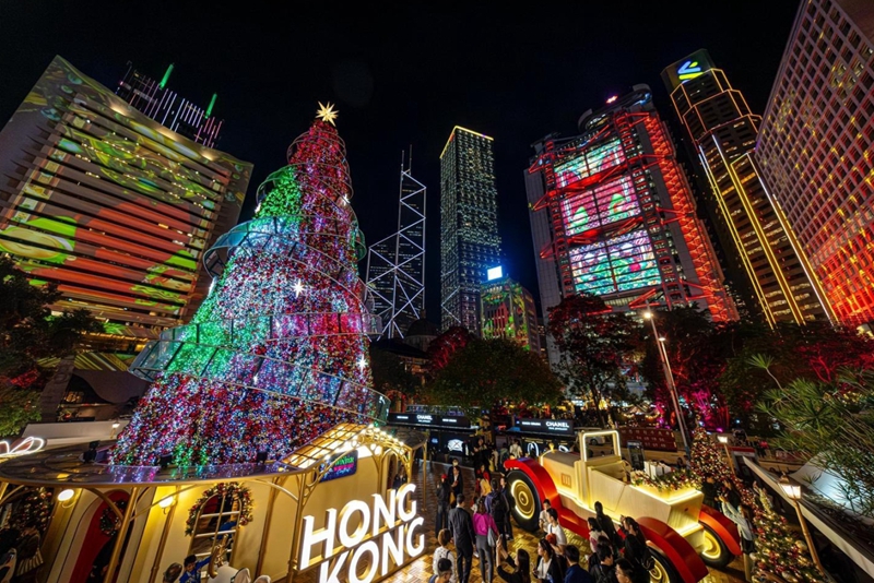  訪港旅客單日逾23.5萬人次 創2025年國慶中秋假期後新高